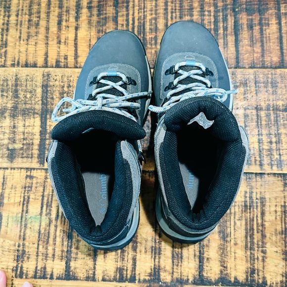 Women’s Newton Ridge Plus Waterproof Hiking Boot - Picture 5 of 11